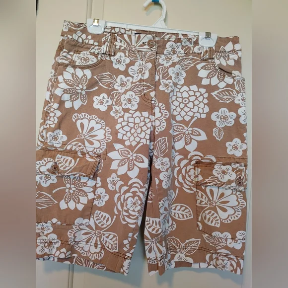 Boden Shorts Boden Brown Floral Bermuda Cargo Short Size Us